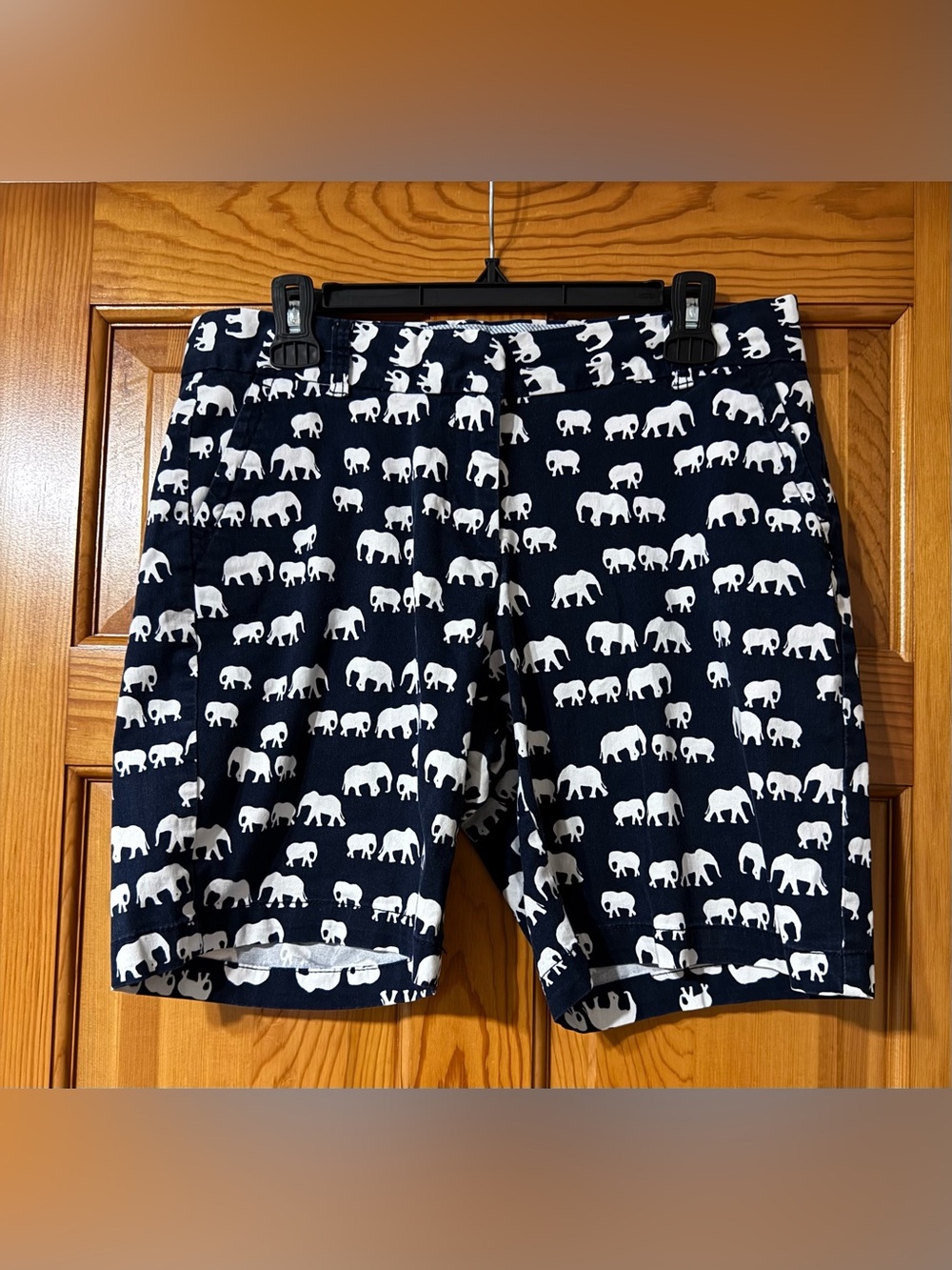Crown & Ivy Navy White Elephant Print High Waist Shorts Size 8